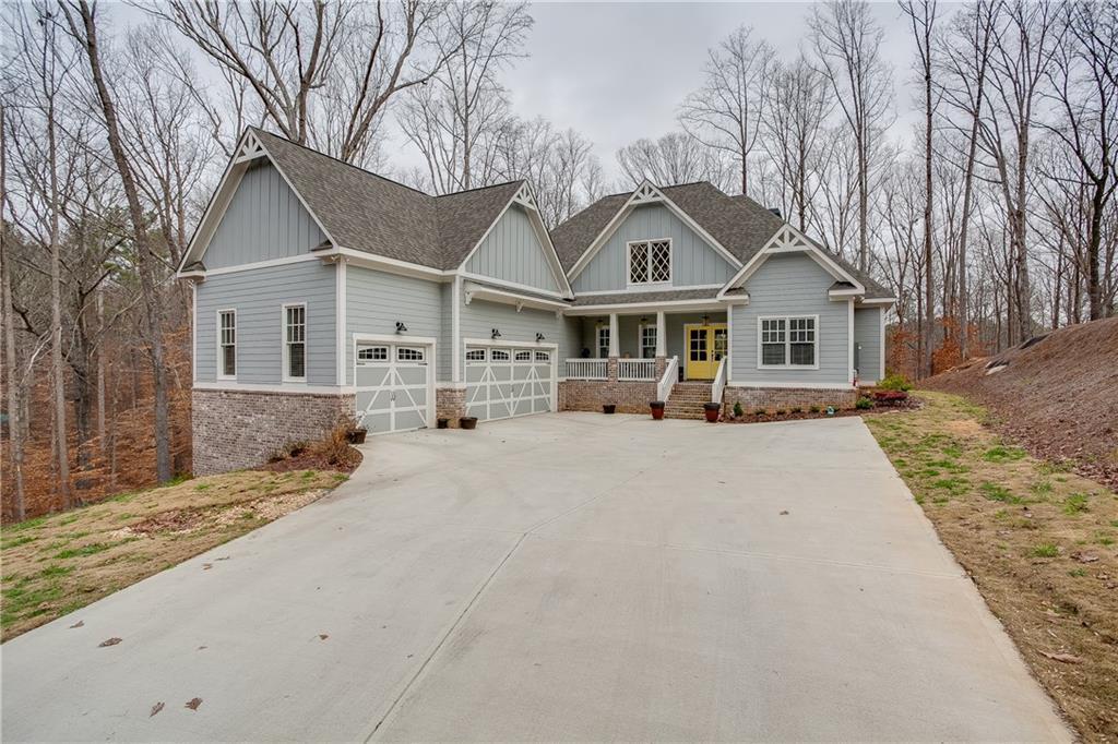 8395 Bryant Rd., Gainesville, GA 30506