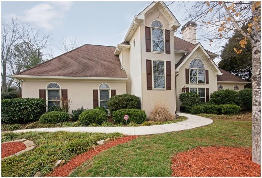 11930 Wexford Club Dr., Roswell, GA 30075