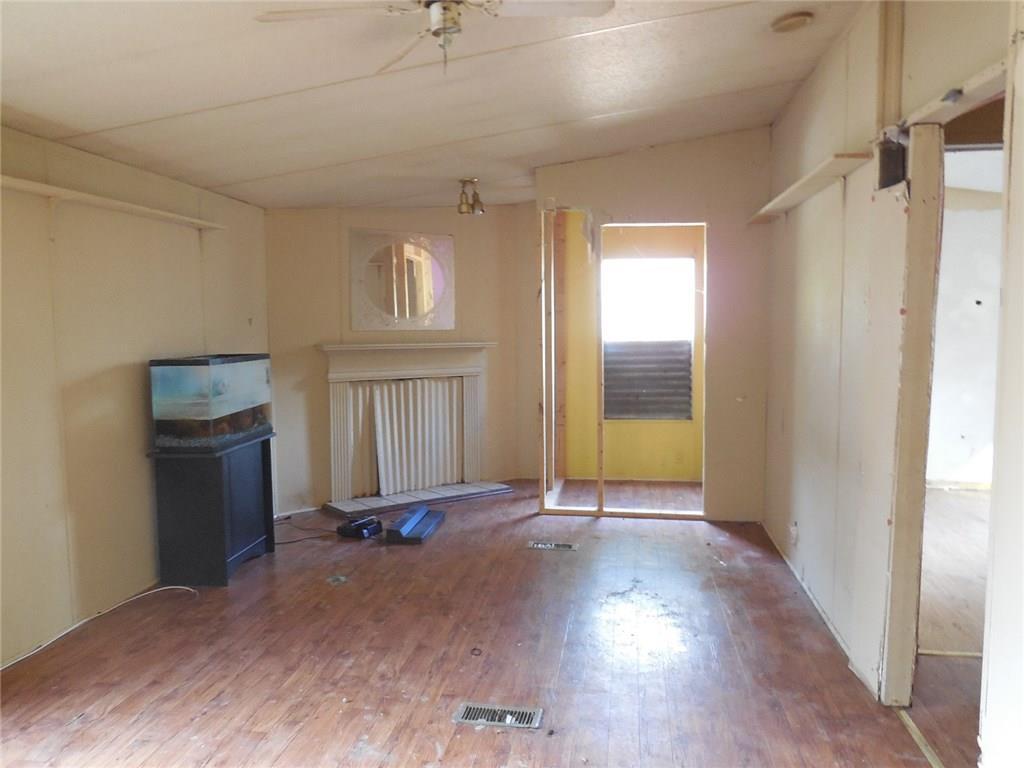 359 June Kemp Rd., Aragon, GA 30104