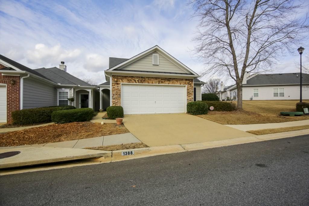 1388 Raven Rock Tr., Kennesaw, GA 30152