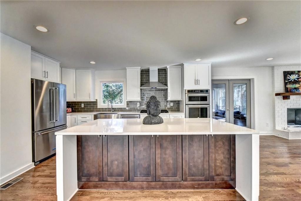2183 Meadowcliff Dr., Atlanta, GA 30345