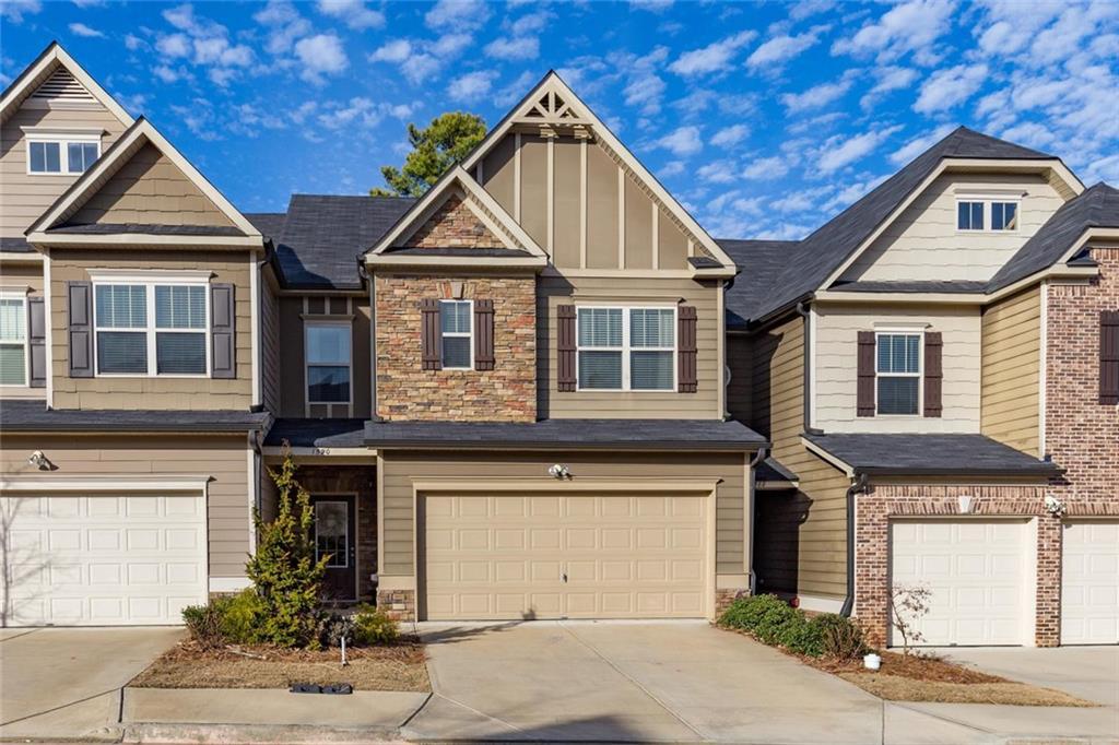 1590 Silvaner Ave., Kennesaw, GA 30152