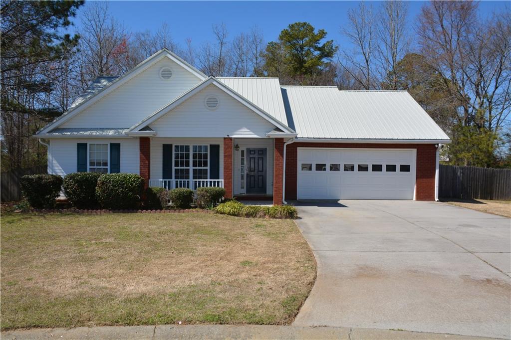 24 Dewey Dr., Adairsville, GA 30103