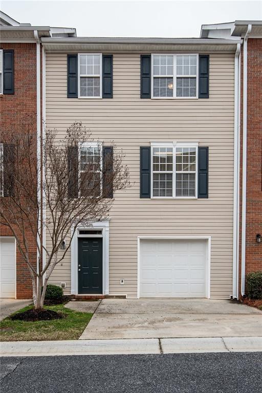 5391 Fox Creek Ln., Norcross, GA 30071