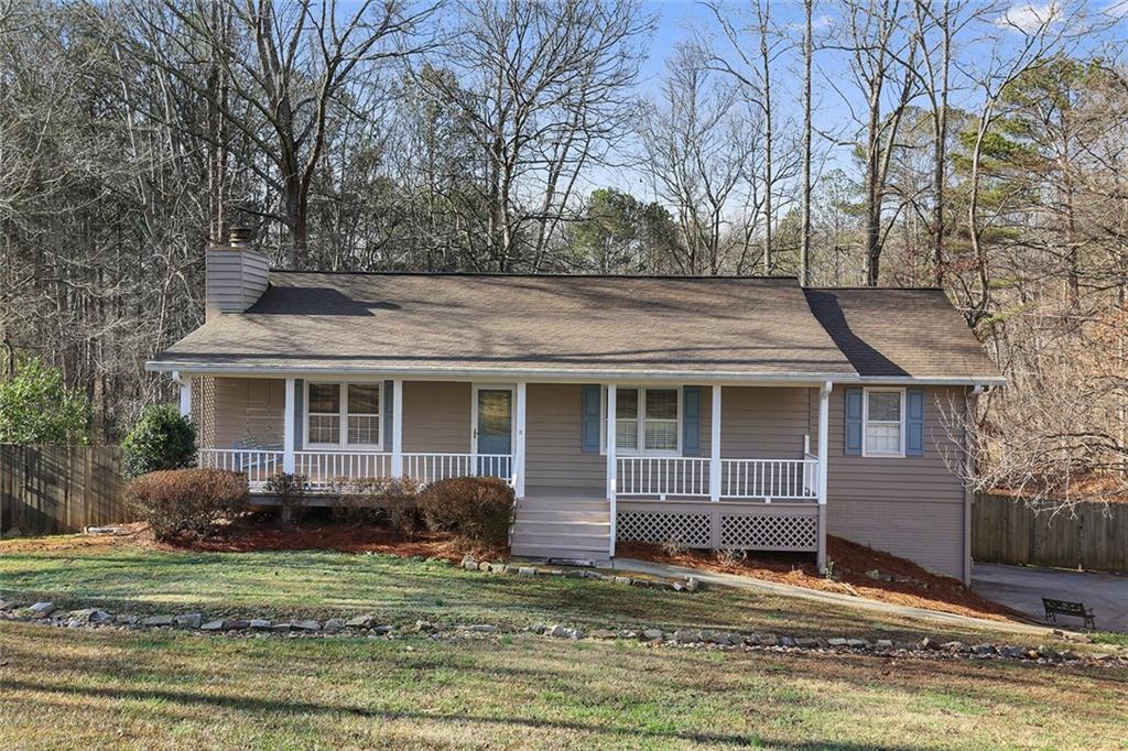 403 Hill Crest Way, Woodstock, GA 30188