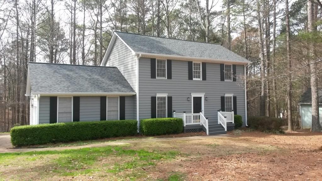 121 Dockside Downs Dr., Woodstock, GA 30189
