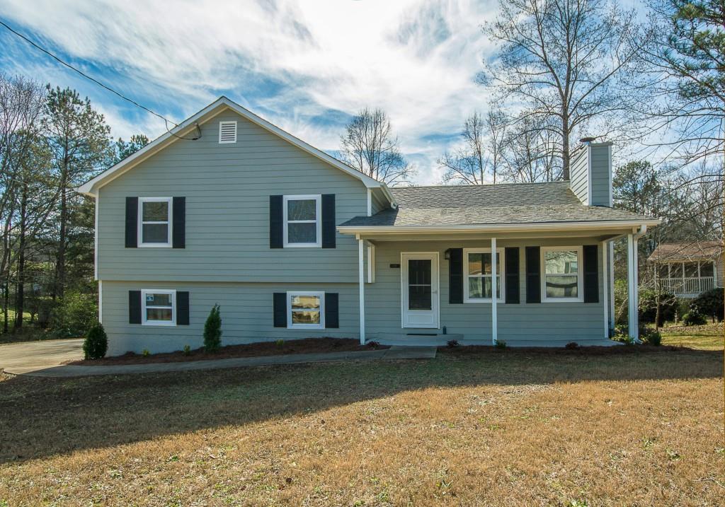 5229 Pine Way Rd., Powder Springs, GA 30127