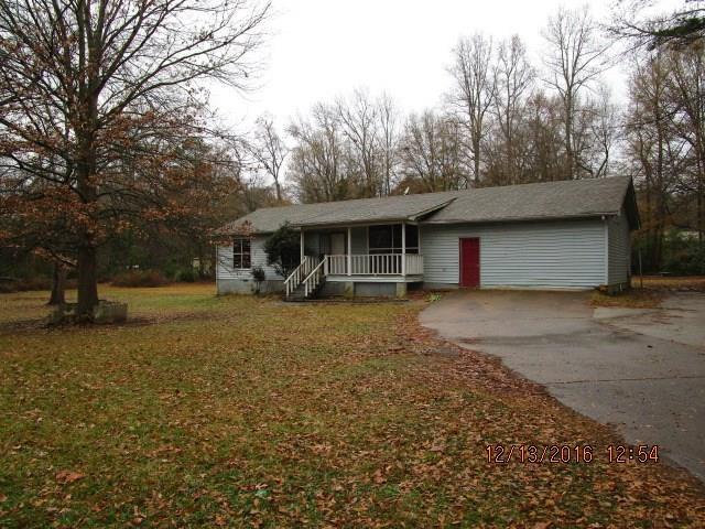 330 Cronic Dr., Gainesville, GA 30504