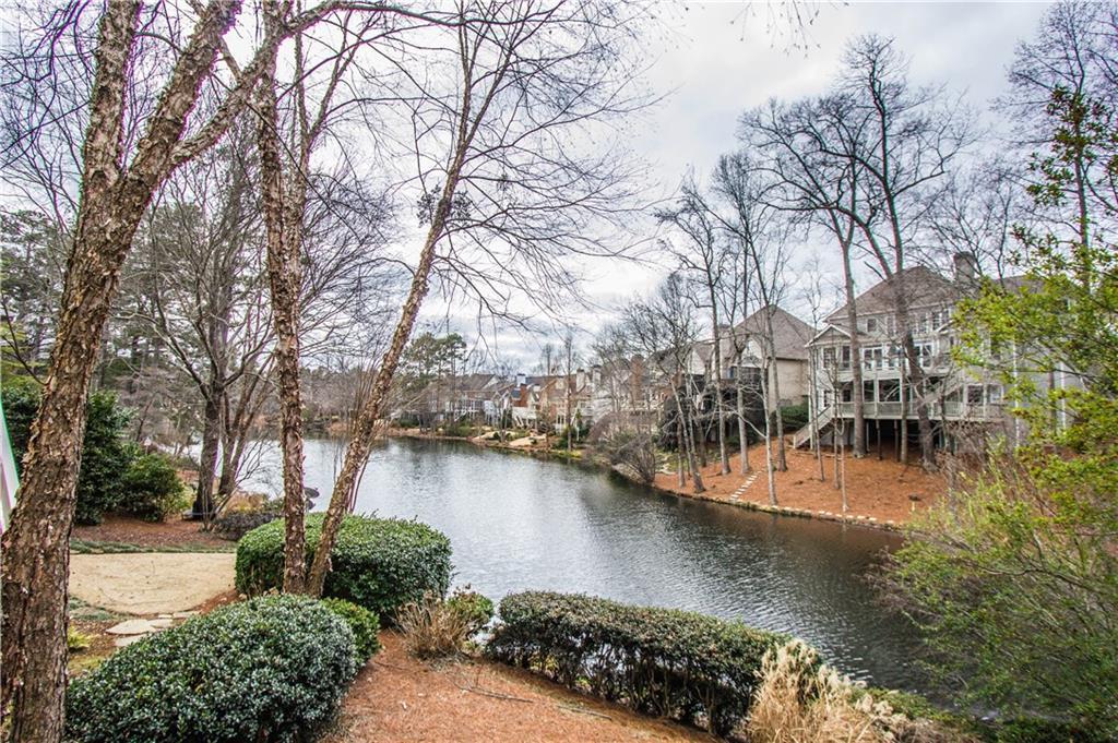 2351 Littlebrooke Dr., Dunwoody, GA 30338