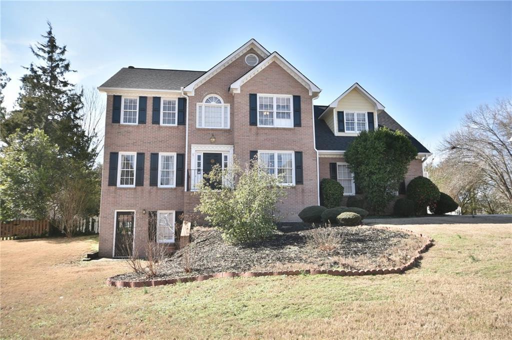 2324 Stratford Ln., Snellville, GA 30078