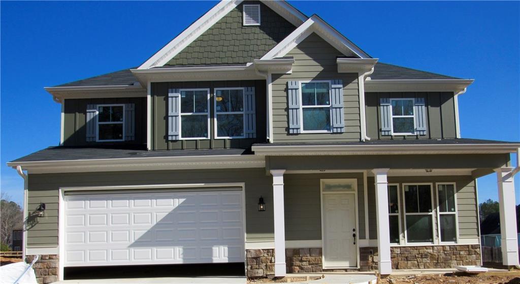 93 Fallen Oak Dr., Dallas, GA 30132