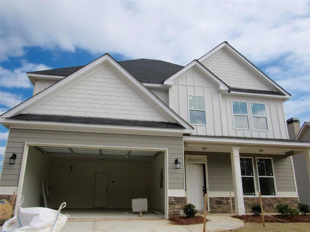 107 Fallen Oak Dr., Dallas, GA 30132