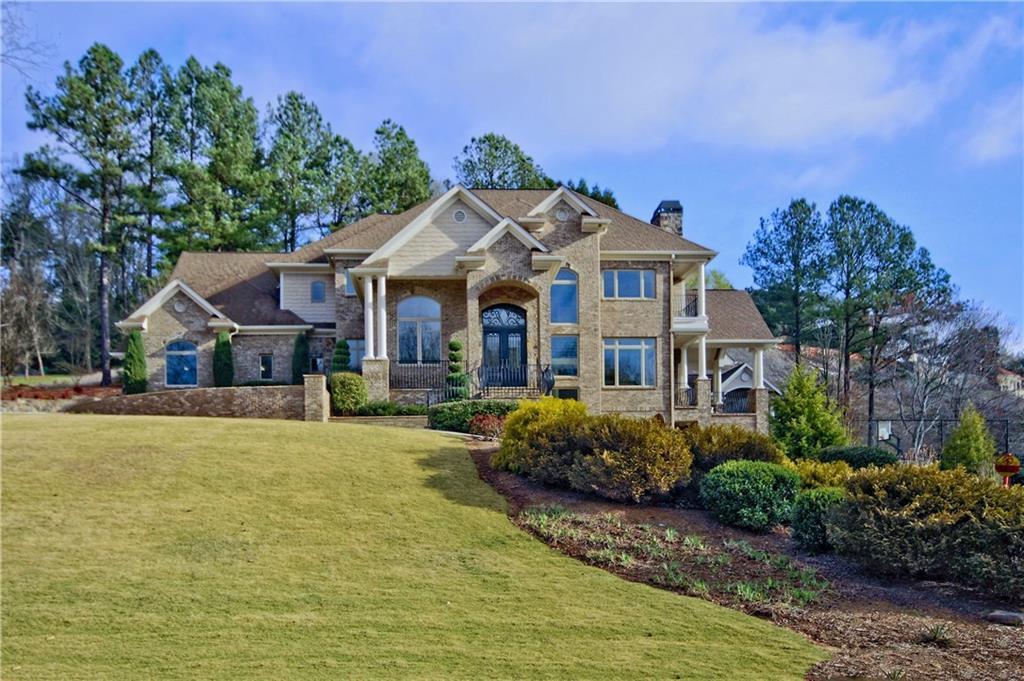 809 Atlanta Country Club Dr., Marietta, GA 30067