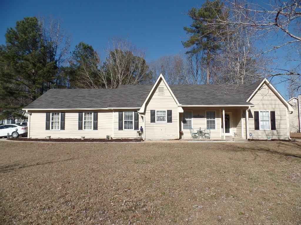 3900 Willow Ridge Rd., Douglasville, GA 30135