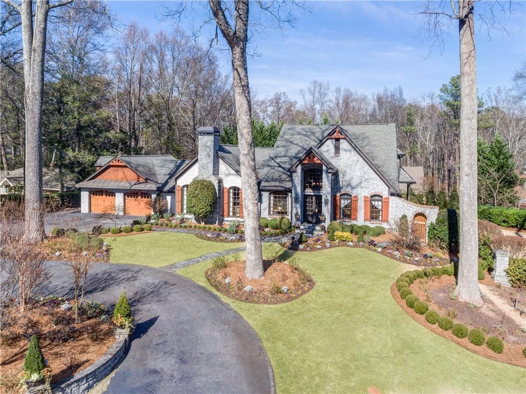 4941 Long Island Dr., Sandy Springs, GA 30327