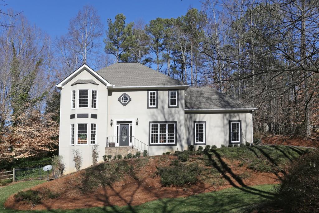 1265 Waterford Way, Roswell, GA 30075