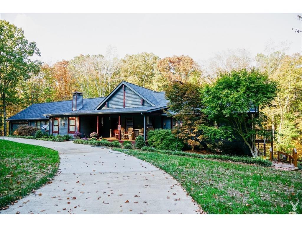 126 Berry Tr., Dallas, GA 30132