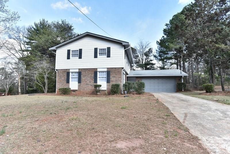 2964 Cocklebur Rd., Decatur, GA 30034