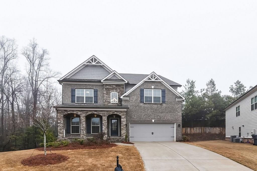 390 La Perla Dr., Sugar Hill, GA 30518
