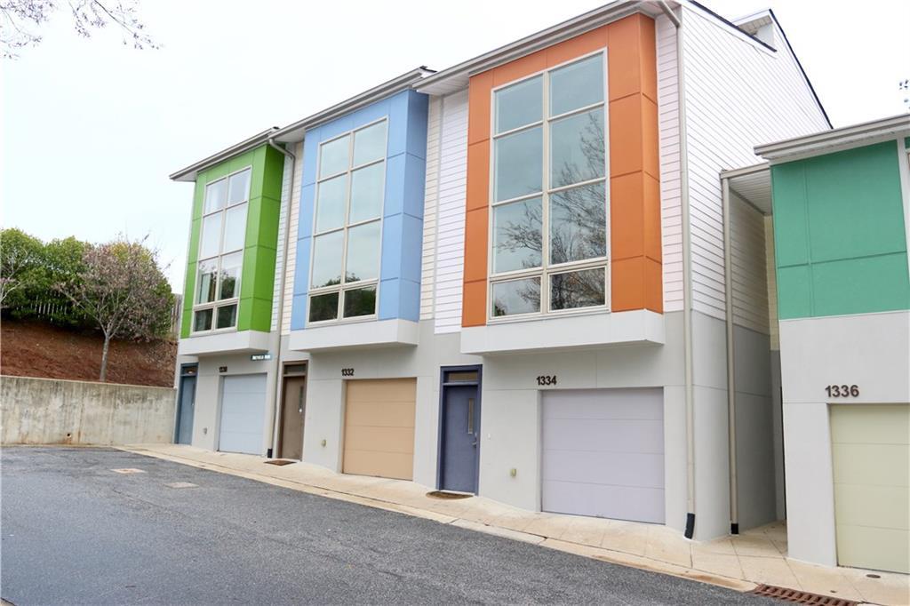 1334 Rietveld Row, Atlanta, GA 30318