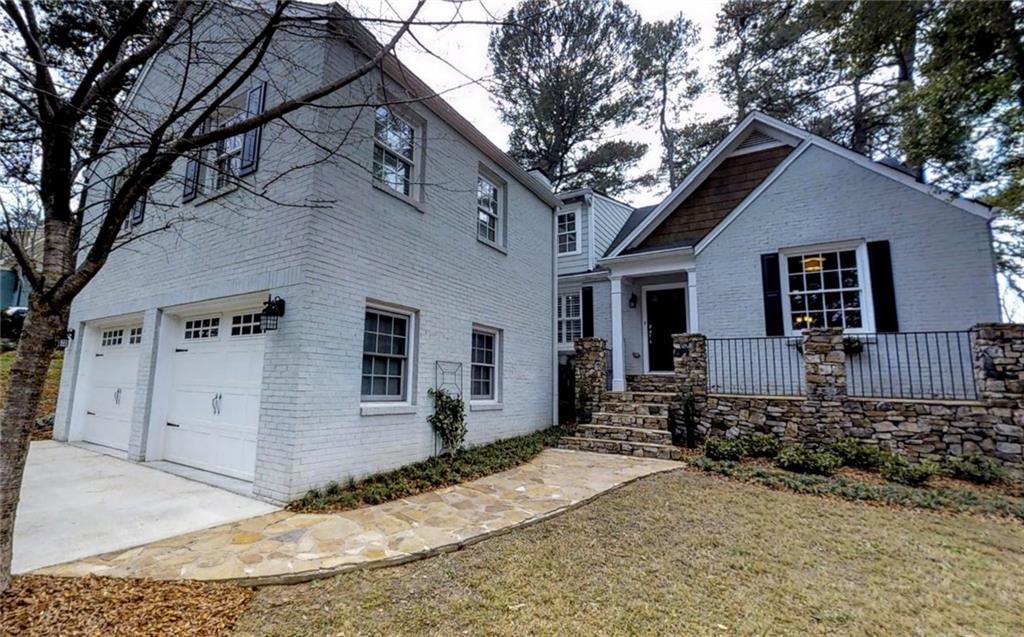 627 Hillpine Dr., Atlanta, GA 30306