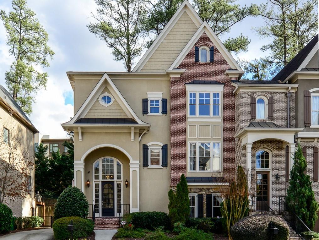 1922 Saxon Valley Cir., Brookhaven, GA 30319