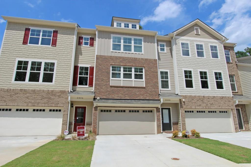 2819 White Oak Ln., Decatur, GA 30032