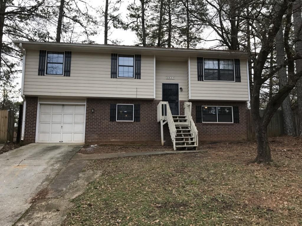 2627 Kelly Lake Rd., Decatur, GA 30032