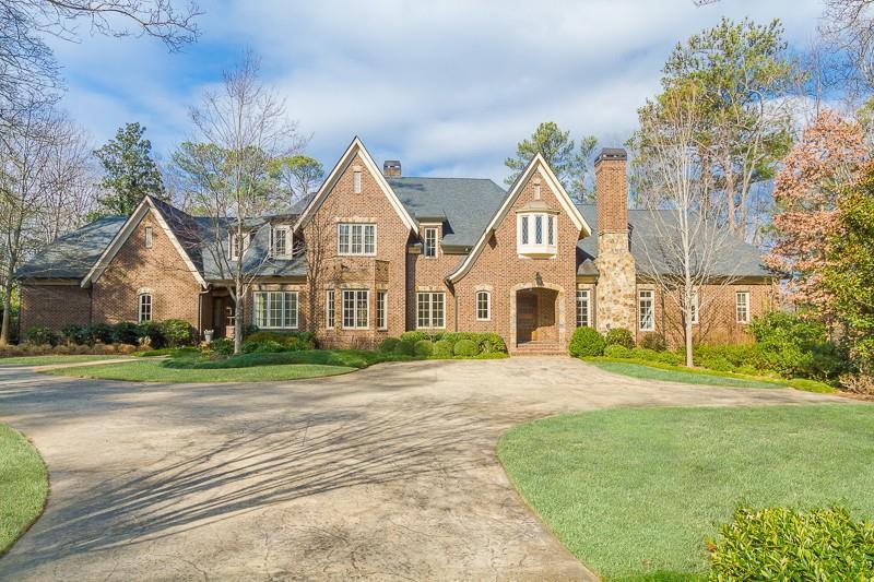 2840 Ridge Valley Rd., Atlanta, GA 30327