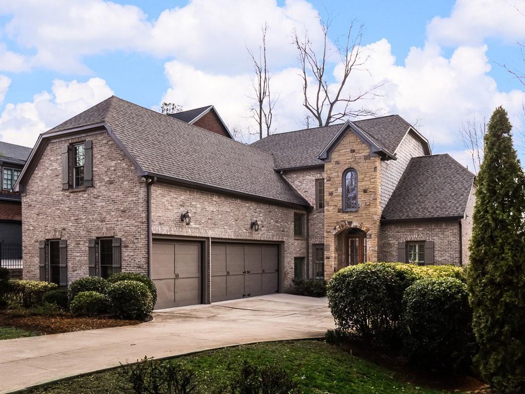 25 Cliftwood Dr., Sandy Springs, GA 30328