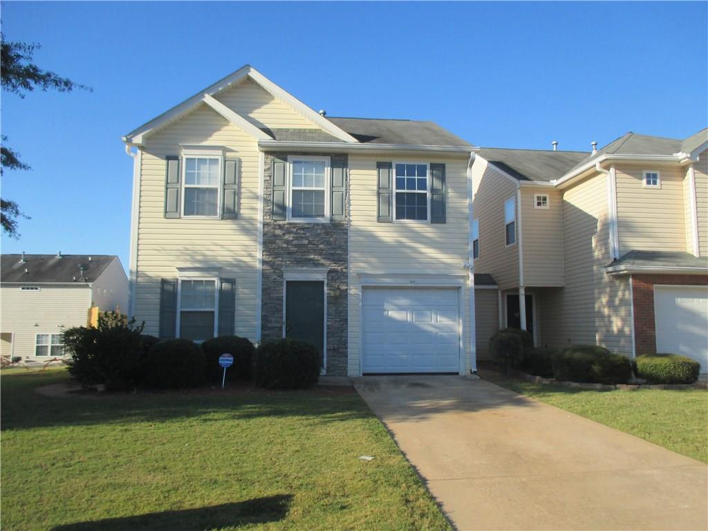 160 Lakebirch Dr., Covington, GA 30016