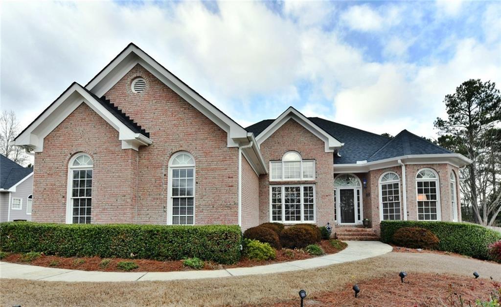 1122 Maple Creek Ridge, Loganville, GA 30052