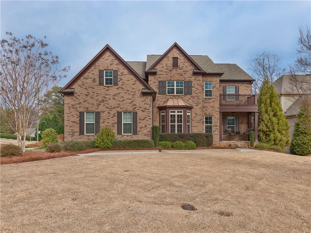 125 Shoal Creek Dr., Roswell, GA 30075
