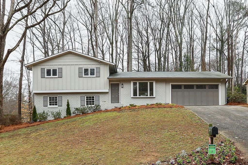 4085 Commodore Dr., Atlanta, GA 30341