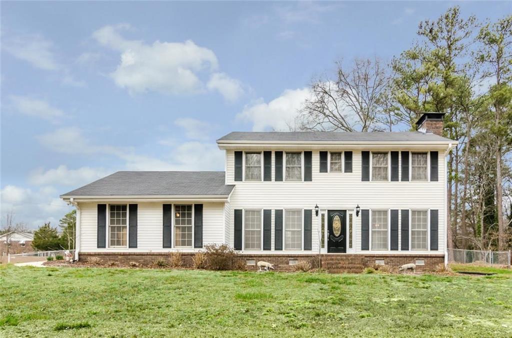 1829 Pinehurst Rd., Snellville, GA 30078