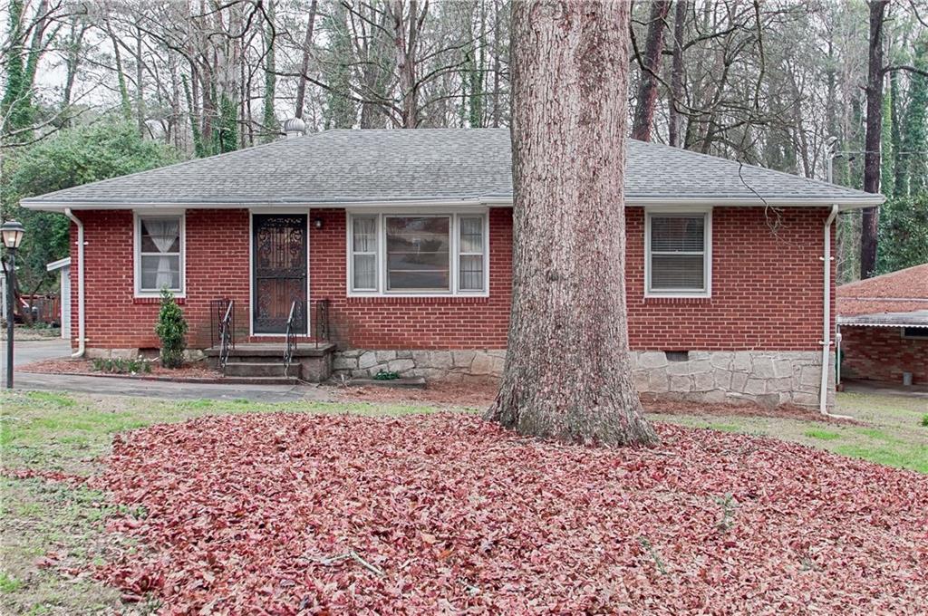 755 Iris Ter., Decatur, GA 30033