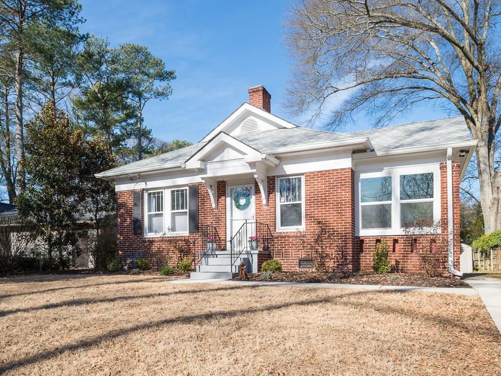 2190 Fairhaven Cir., Atlanta, GA 30305