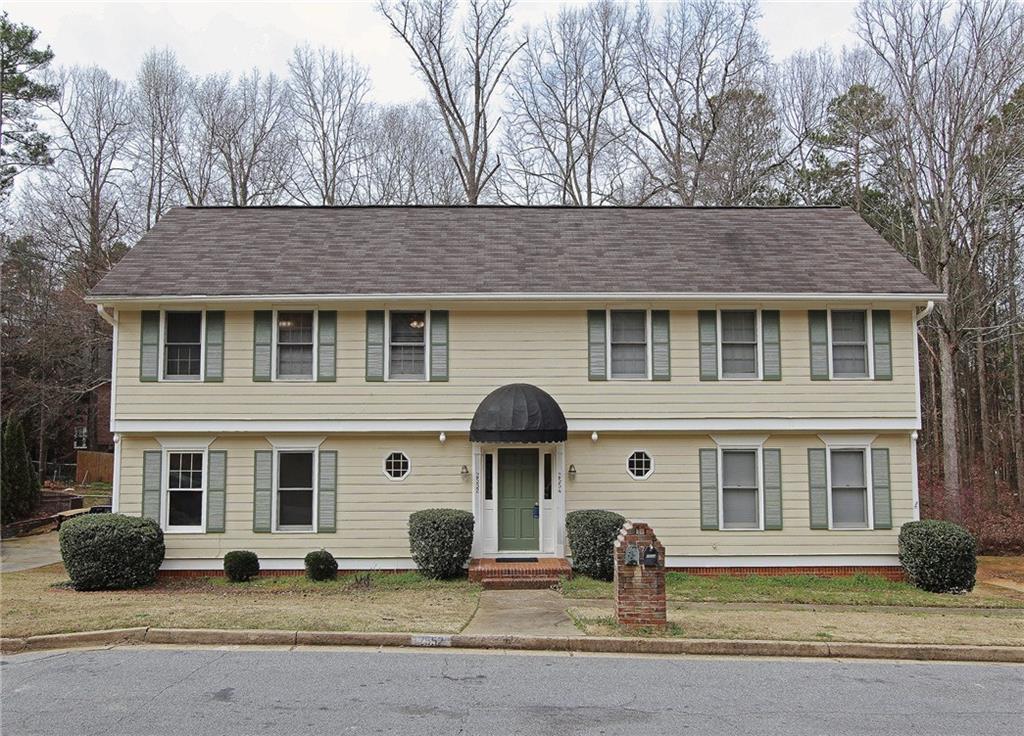 2552 Leeshire Rd., Tucker, GA 30084