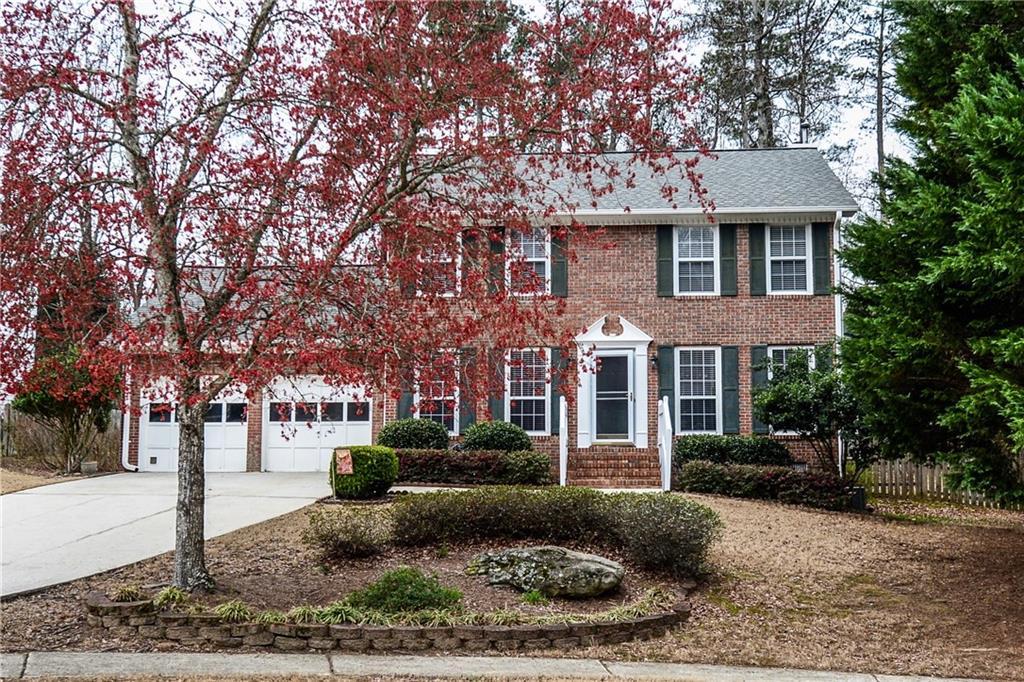 3227 Summit Glen Dr., Loganville, GA 30052