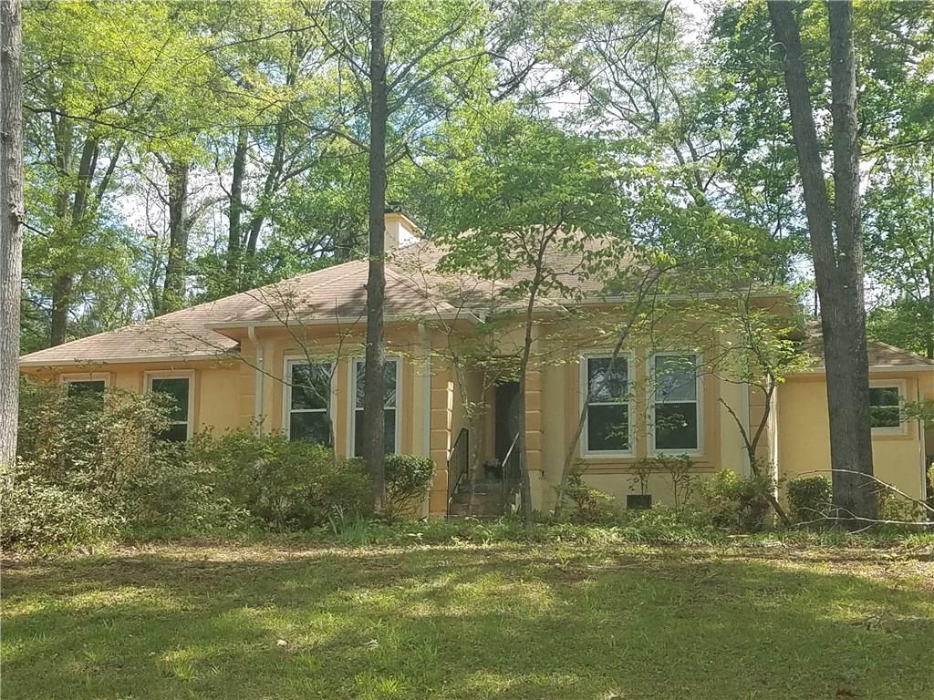 1228 Park Place Dr., Jonesboro, GA 30236