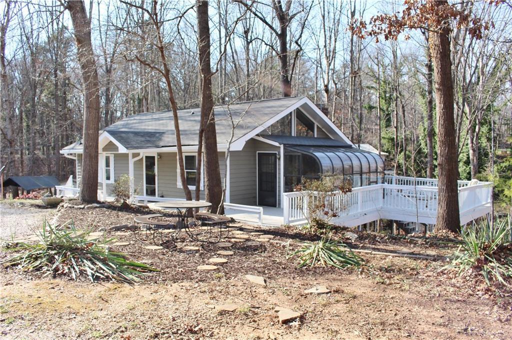 4475 Flat Creek Dr., Gainesville, GA 30504