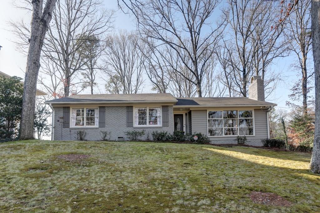 3978 Land O Lakes Dr., Atlanta, GA 30342