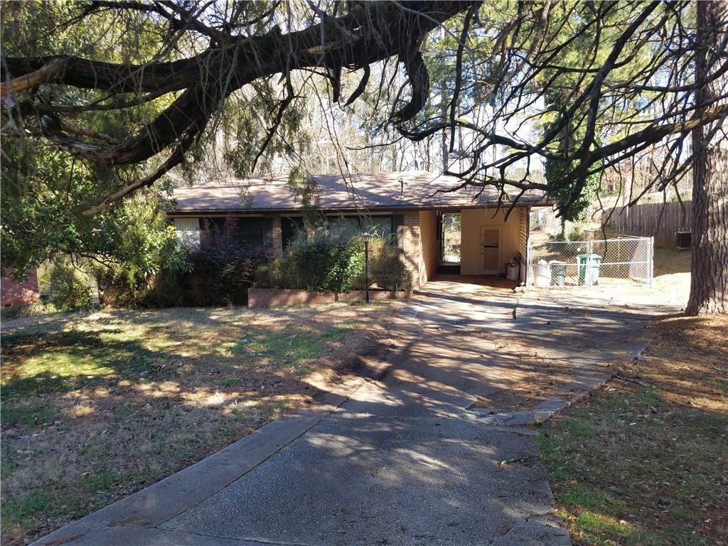 2360 Collier Dr., Decatur, GA 30032
