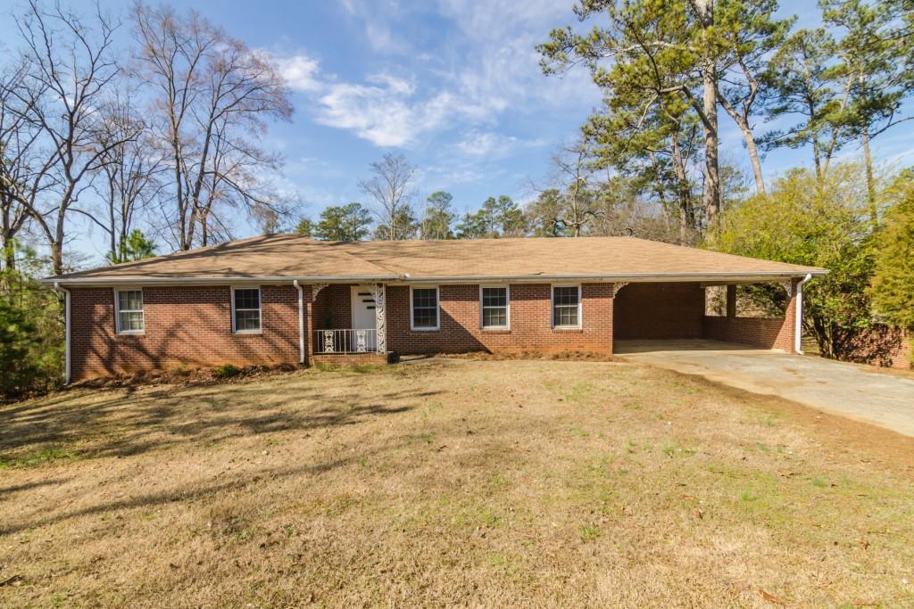 10090 N Coleman Rd., Roswell, GA 30075