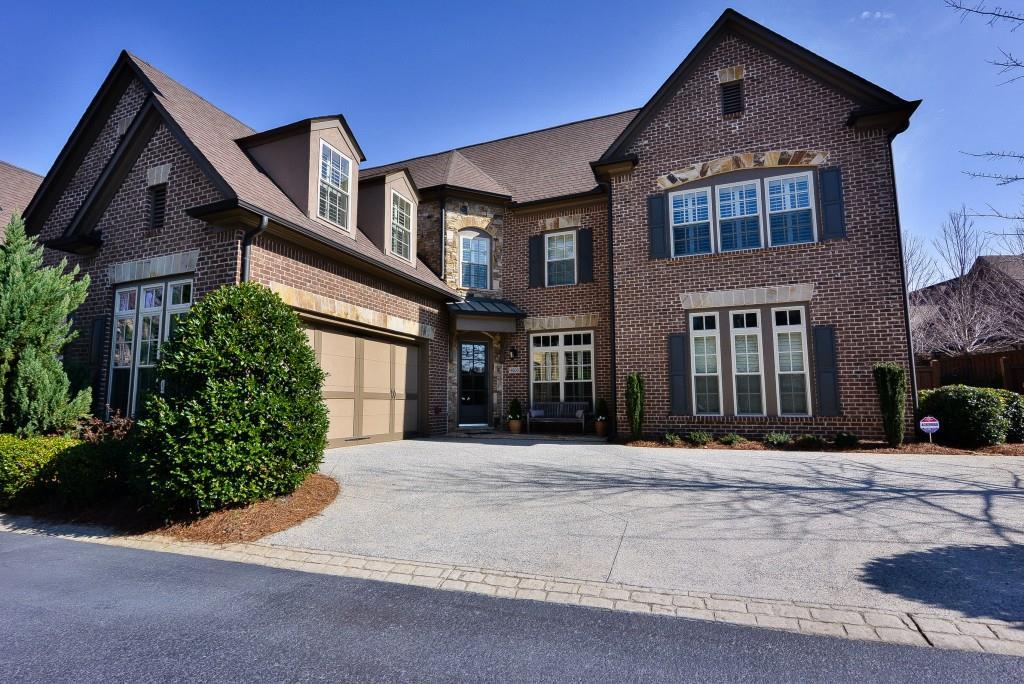 4605 Woodlawn Gates Ln., Marietta, GA 30068