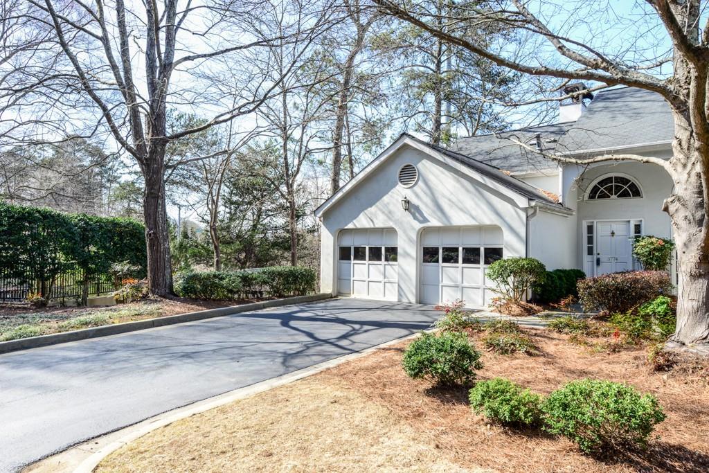 3774 Ashford Lake Ct., Brookhaven, GA 30319