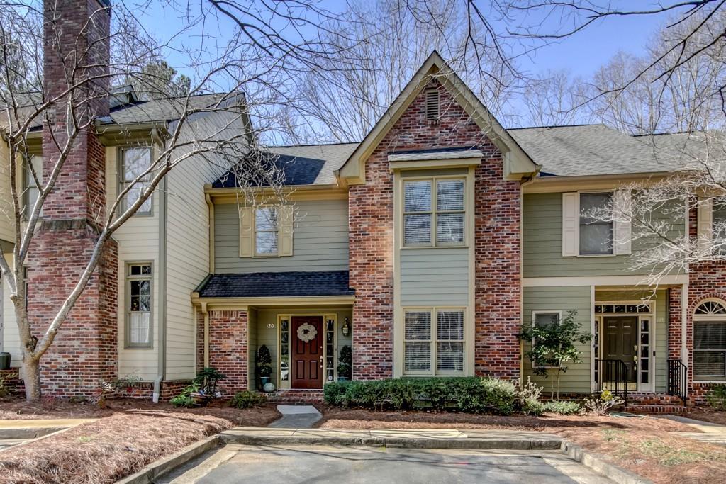 120 River Ridge Ln., Roswell, GA 30075