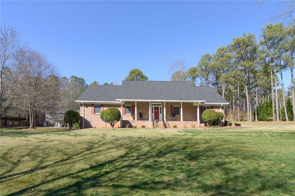 2670 Johnson Rd., Loganville, GA 30052