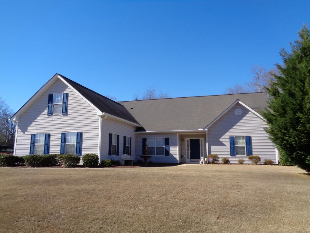 7556 Woody Springs Dr., Flowery Branch, GA 30542