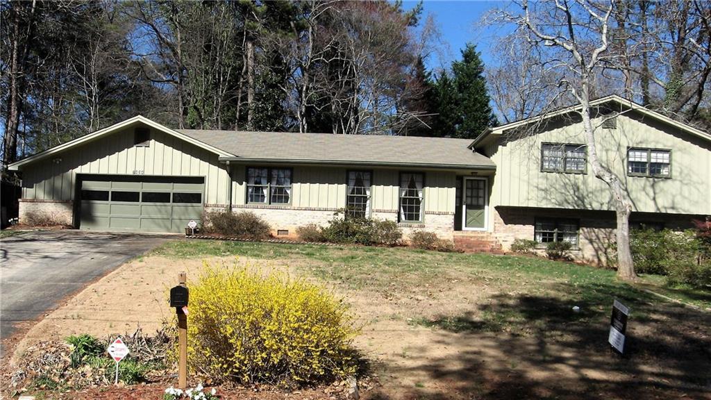 2434 Dunkerrin Ln., Atlanta, GA 30360